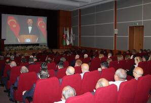 “Milli Qurtuluşdan Zəfərə: müstəqil Azərbaycanın yüksəliş yolu” - TƏDBİR - FOTOLAR