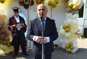 Kollecdə məzun günü keçirildi - FOTO