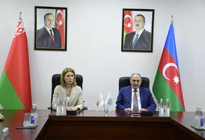 Yeni Azərbaycan Partiyası ilə “Belaya Rus” Partiyası arasında Qarşılıqlı Anlaşma və Əməkdaşlıq Memorandumu imzalanıb - FOTOLAR