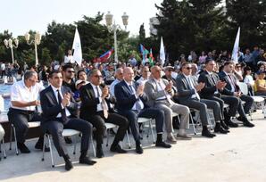 Qaradağ rayonunda 15 İyun – Milli Qurtuluş Günü münasibətilə bayram konserti təşkil olunub - ŞƏRH