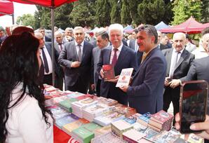 Cəlilabadda kitab sərgisi