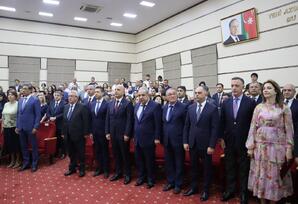 Yasamal rayonunda 17 İyun-Tibb İşçilərinin Peşə Bayramı Gününə həsr olunmuş tədbir keçirilib - FOTO