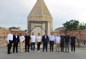 YAP Nizami rayon təşkilatı Milli Qurtuluş Gününü Naxçıvanda silsilə tədbirlərlə qeyd edib - FOTOLAR