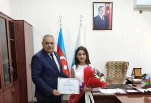 Gələcəyimiz olan gənclərə dəstək!