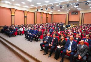YAP Nizami rayon təşkilatı Milli Qurtuluş Gününü Naxçıvanda silsilə tədbirlərlə qeyd edib - FOTOLAR