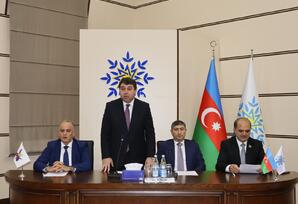 Yasamal rayonunda 17 İyun-Tibb İşçilərinin Peşə Bayramı Gününə həsr olunmuş tədbir keçirilib - FOTO