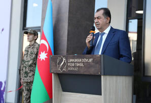 Yaddaşlara həkk olunan  “Məzun günü”