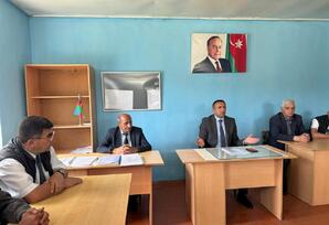 "Heydər Əliyevin diplomatik fəaliyyəti"