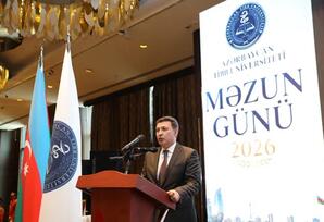 Azərbaycan Tibb Universitetində "Məzun Günü" təntənə ilə qeyd olunub - FOTOLAR 