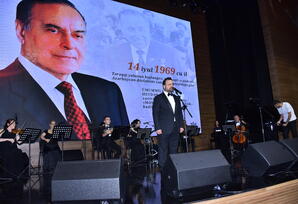 Məşəl kimi yanan ürək - FOTOLAR