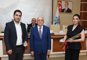 “Ulu Öndər Heydər Əliyev yolu: müstəqilliyin, Zəfərin və Böyük Qayıdışın təməli” - FOTOLAR