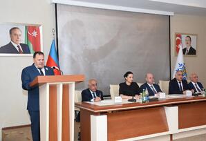 “Ulu Öndər Heydər Əliyev yolu: müstəqilliyin, Zəfərin və Böyük Qayıdışın təməli” - FOTOLAR