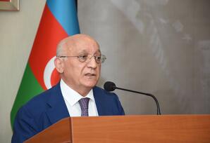 “Ulu Öndər Heydər Əliyev yolu: müstəqilliyin, Zəfərin və Böyük Qayıdışın təməli” - FOTOLAR