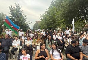 YAP Gədəbəy rayon təşkilatının əməkdaşları və partiya fəalları işğaldan azad edilmiş ərazilərə səfər ediblər - FOTOLAR