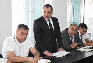 YAP Qaradağ rayon təşkilatında ərazi partiya təşkilatlarının rəhbərləri ilə görüş keçirilib - FOTO