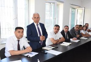YAP Qaradağ rayon təşkilatında ərazi partiya təşkilatlarının rəhbərləri ilə görüş keçirilib - FOTO