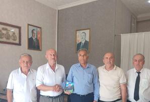 151 il bundan əvvəl alovlanan çırağın nuru - FOTO