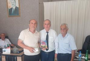 151 il bundan əvvəl alovlanan çırağın nuru - FOTO