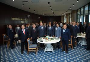 YAP Gəncə şəhər təşkilatının təsis edilməsinin 33-cü ildönümü münasibətilə tədbir keçirilib - FOTO