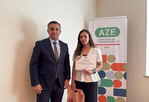 Xəzər rayonunda fəal fiziki tərbiyə müəllimləri mükafatlandırılıb - FOTOLAR