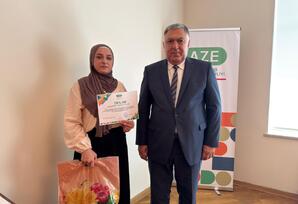 Xəzər rayonunda fəal fiziki tərbiyə müəllimləri mükafatlandırılıb - FOTOLAR