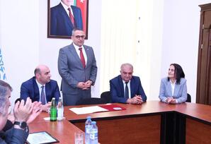 “Ulu Öndər Heydər Əliyevin müəyyən etdiyi siyasi kurs uğurla davam edir”