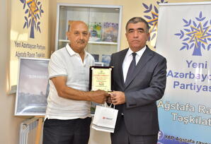 Ağstafada partiya veteranları ilə görüş keçirilib - FOTO