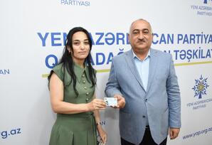 YAP Qaradağ rayon təşkilatında partiyaya yeni qəbul olunan üzvlərlə görüş keçirilib - ŞƏRH