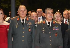 Türkiyənin Zəfər bayramı və Silahlı Qüvvələr Günü Bakıda qeyd olunub - FOTOLAR 