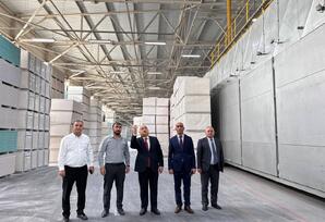 YAP Qaradağ rayon təşkilatı “Avanqard N” MMC-də görüş keçirib - FOTOLAR