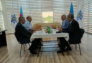 Yeni Azərbaycan Partiyası Qaradağ rayon təşkilatında ağsaqqallarla görüş keçirilib - FOTO