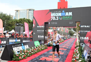 Bakıda keçirilən “IRONMAN 70.3” triatlon yarışında finişə ilk çatan idmançı bəlli olub