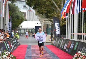 Bakıda keçirilən “IRONMAN 70.3” triatlon yarışında finişə ilk çatan idmançı bəlli olub