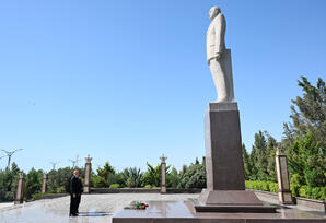 Prezident İlham Əliyev Hərbi Dəniz Qüvvələrində olub  - FOTOLAR