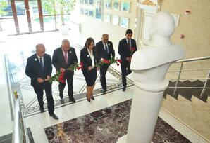 Zəfər yolunda inamla irəliləyirik