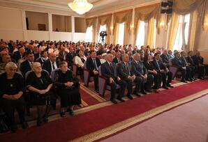 Yeni dövr şanlı qələbələrlə başlayıb, möhtəşəm uğurlarla davam edir