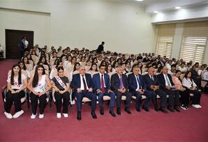 Tərtərdə tələbə adını qazanmış gənclərlə görüş keçirilib - FOTOLAR