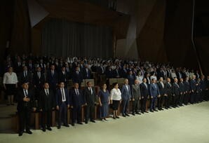 Azərbaycan parlaq nailiyyətlər qazanır, milli gücümüz günbəgün artır