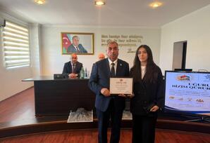 Qaradağ rayonunda 600-dən yüksək bal toplayan 48 abituriyentlə görüş keçirilib - FOTOLAR