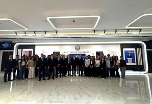 BDU-da “Suveren Azərbaycan-Qürurumuz, Zəfərimiz” mövzusunda tələbələrlə görüş keçirilib - FOTOLAR
