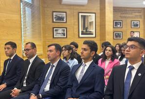 BDU-da “Suveren Azərbaycan-Qürurumuz, Zəfərimiz” mövzusunda tələbələrlə görüş keçirilib - FOTOLAR