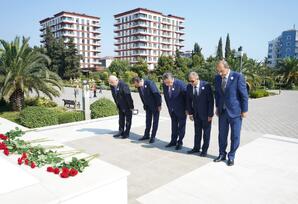 Xalqın etimadını qazanan  siyasi qüvvə - FOTO