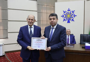 “Milli suverenlik və neft strategiyası” - FOTOLAR