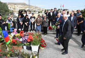Qaradağ rayonunun Lökbatan qəsəbəsində şəhid Tərlan Rüstəmovun anım mərasimi keçirilib - FOTO