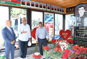 Şəhid məzarları ziyarət olunub