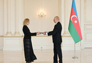 Prezident İlham Əliyev Estoniyanın Azərbaycanda yeni təyin olunmuş səfirini qəbul edib