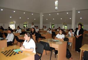 “Zəfərə gedən yolun qəhrəmanları” adlı inşa yazı müsabiqəsi keçirilib - FOTO