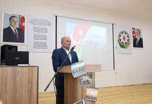 Şəmkirdə Anım Gününə həsr olunmuş “Zəfərə aparan qəhrəmanlıq yolu” mövzusunda tədbir keçirildi - FOTO