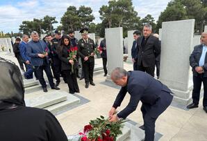 Vətən Müharibəsi Şəhidi Məmmədov Vüqar Elxan oğlunun şəhadət günündə əziz xatirəsi yad edildi - FOTOLAR