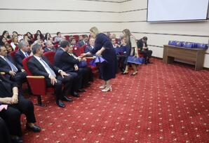Yasamal rayonunda “Təhsil millətin gələcəyidir!" mövzusunda tədbir keçirilib - FOTOLAR